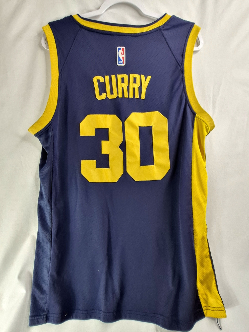 NBA Swingman Jersey Patch in Navy Blue